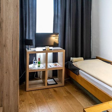 Hotel Jaegerhaus In Singen Am Hohentwiel Kültér fotó