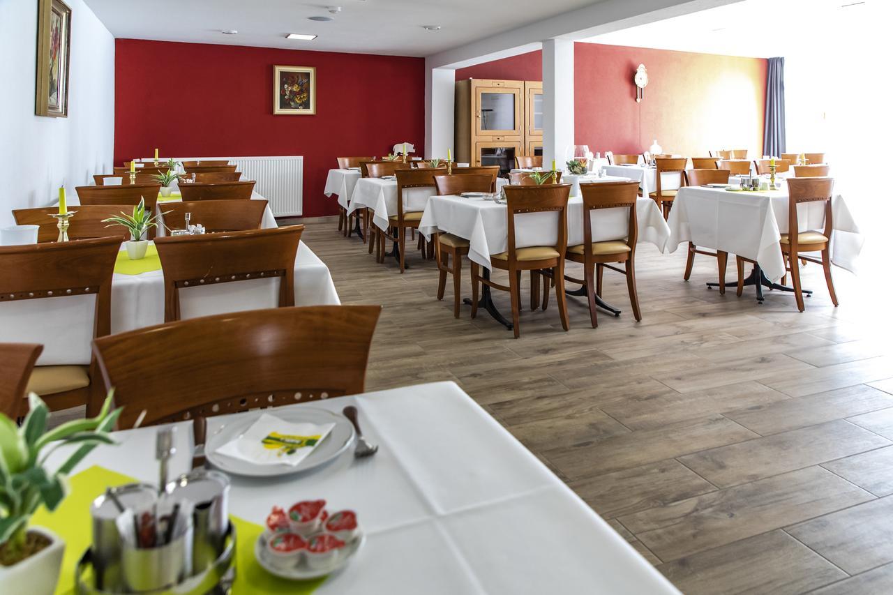 Hotel Jaegerhaus In Singen Am Hohentwiel Kültér fotó